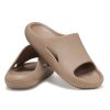 Crocs Mellow Recovery Slide Latte