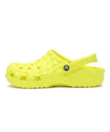 CROCS CLASSIC GEOMETRIC CLOG ACIDITY 43-44