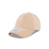 NEW ERA WMNS VELOUR 9FORTY NEW YORK YANKEES LIGHT BEIGE ONE