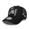 New Era 9FORTY Wordmark Trucker New York Yankees Cap Black