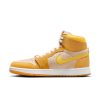 Air Jordan 1 Zoom CMFT 2 Wmns Yellow 38