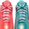 Nike LeBron XXII XMAS Solar Red/White/Vapor Green/Dusty Cactus 43