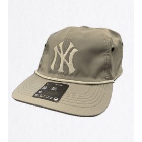   Nike MLB New York Yankees Club Unstructured Adjustable Cap Dark Stucco 05K/Anthracite 06F